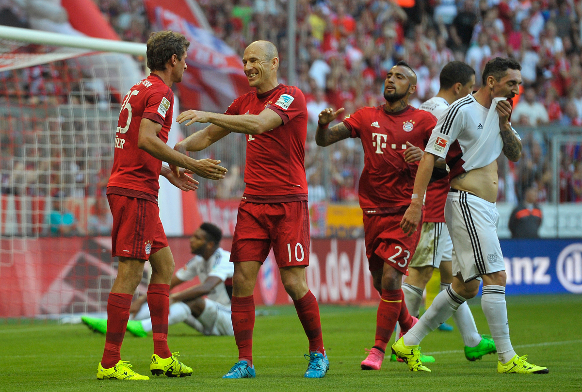 马德里竞技险胜乌拉圭，拉什福德统治全场