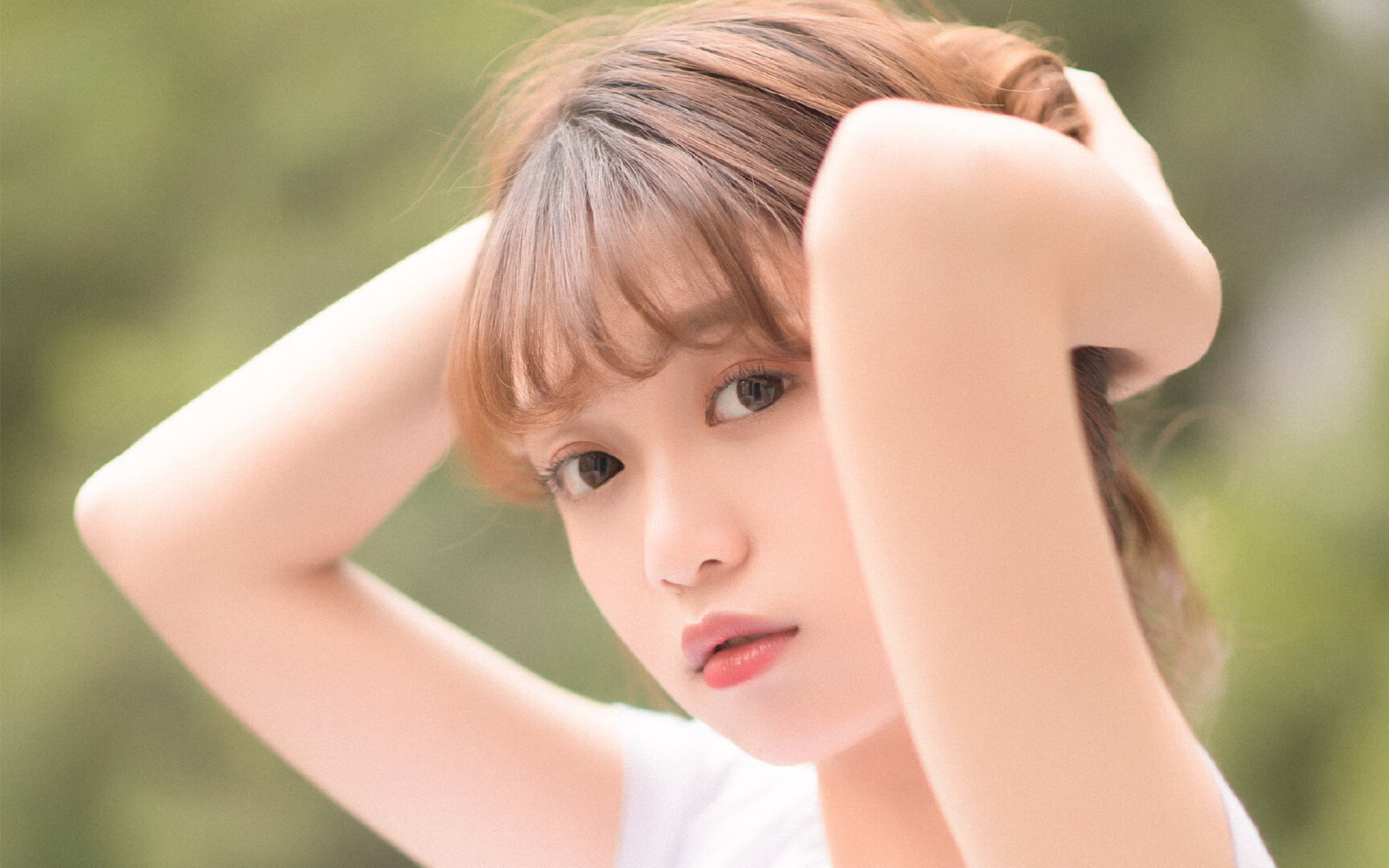 跨次元篮球对决，杰伦格林史诗级表演引爆CBA，76人队造访掀翻辽宁男篮