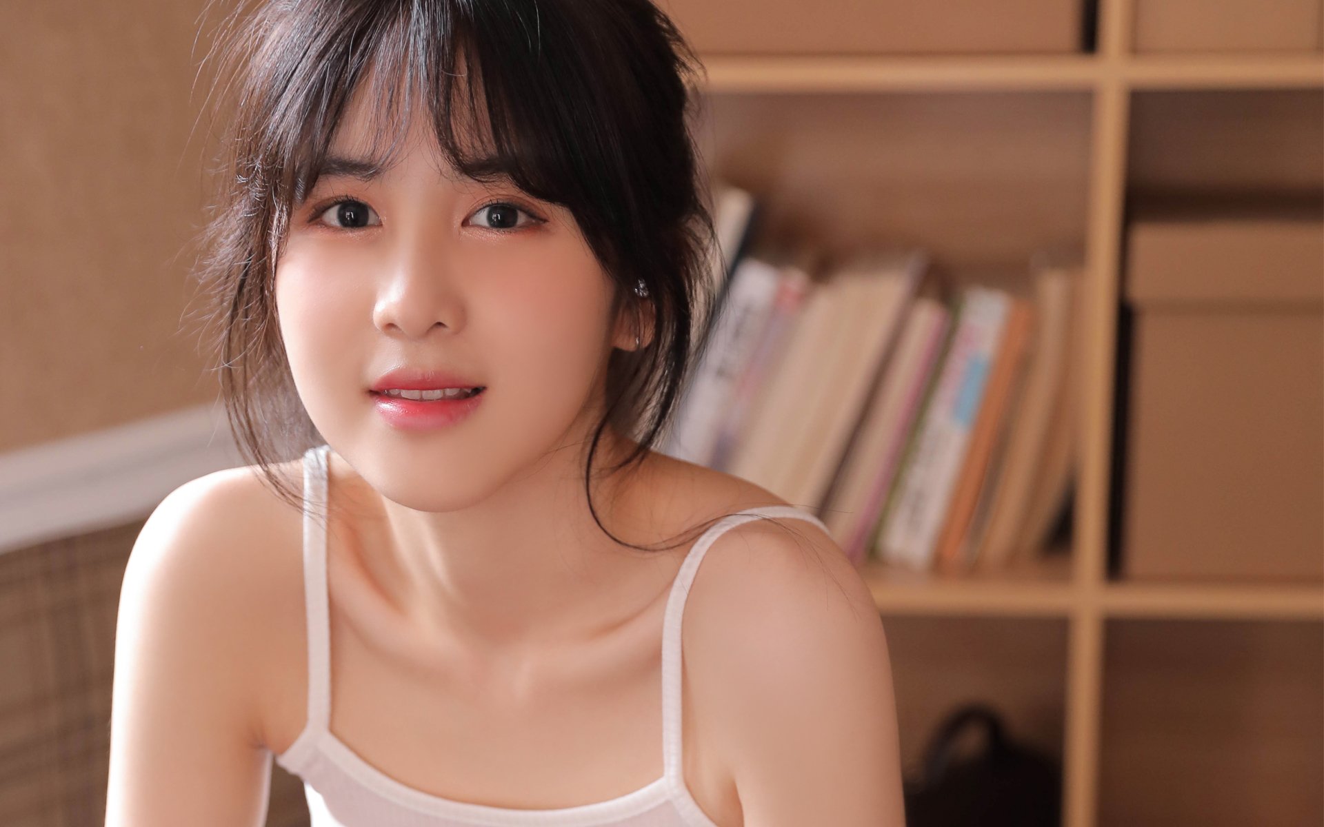 爱游戏娱乐-当蓝鹰唤醒秘鲁石像，拉亚在永恒之城的加冕夜