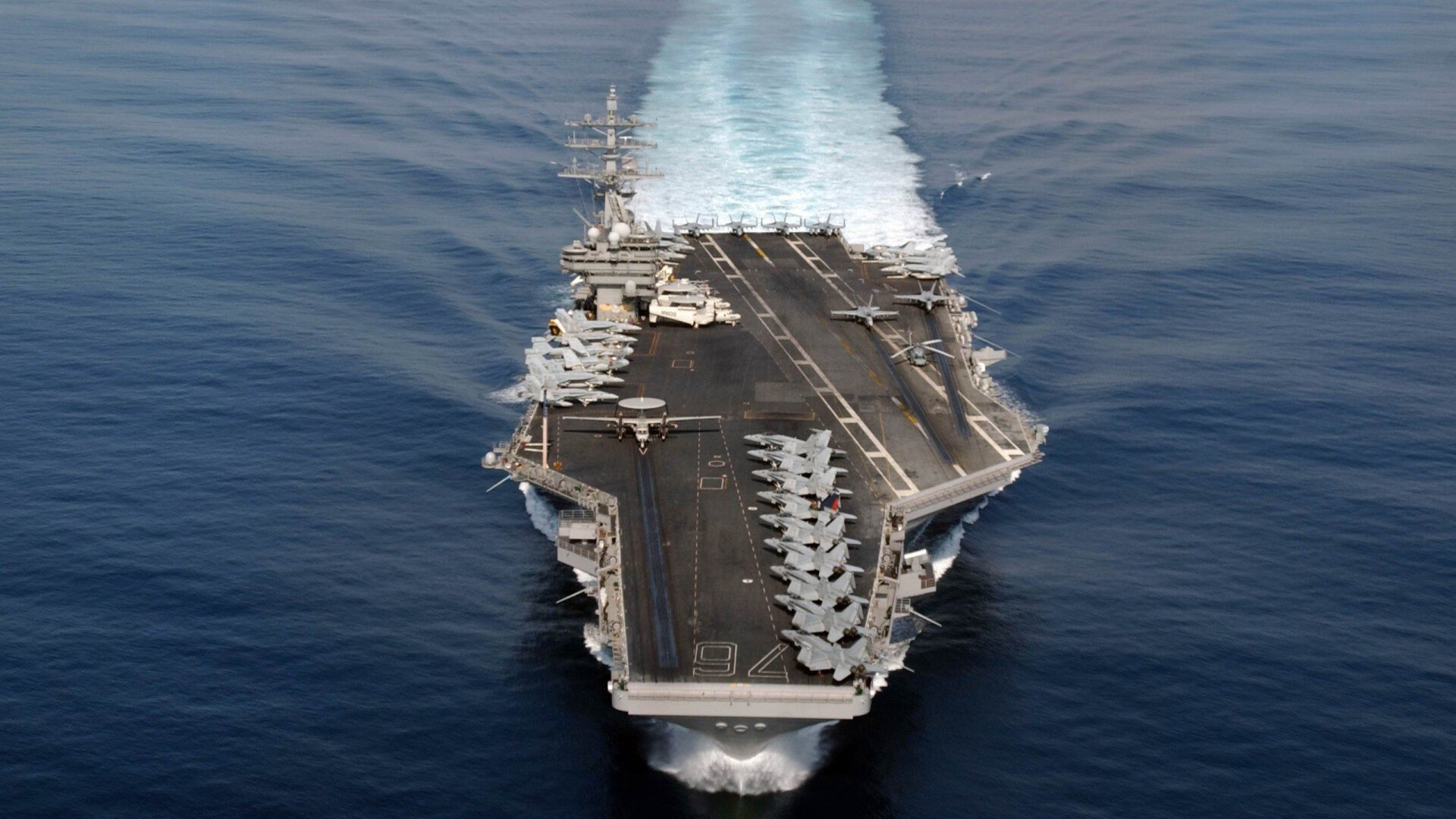 街道的狂飙与看台的静默，当F1引擎轰鸣遭遇乌克兰与加拿大的强行终结