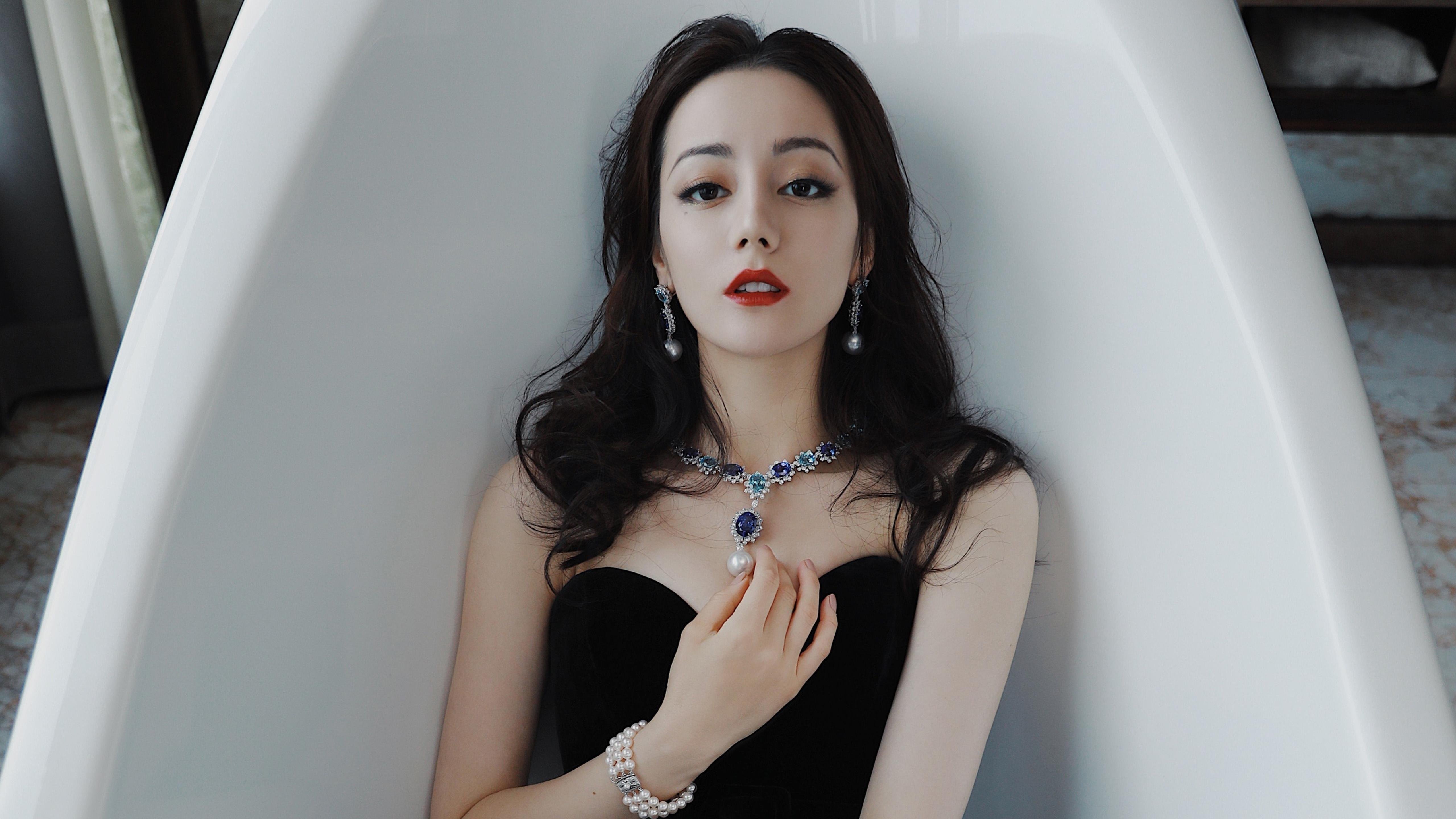 休斯顿黎明,西亚卡姆闪光撕裂华盛顿夜空
